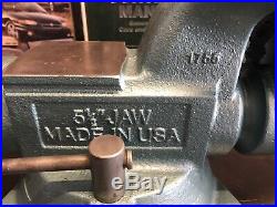 Wilton 1755 Tradesman 5 1/2 Jaws Vise With Pipe Jaws And Swivel Base