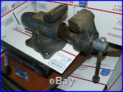 Wilton 350 3-1/2 Swivel Base Machinist Vise Bullet style in good shape