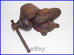 Wilton 4-1/2 Bullet Swivel Base Vise 38 lbs 3.6 oz VTG Antique No Date or Model