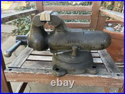 Wilton 4 Bullet Vise withSwivel Base 1971