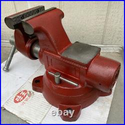 Wilton 5 Bullet Bench Vise With Swivel Base & Pipe Jaw Made In USA