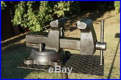 Wilton 5'' Jaw Bench Vise, Heavy Duty, With Swivel Base & Pipe Grips, 40 Lb Vice