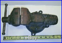 Wilton Bullet Vise No. 3 Chicago Pat. Pend. With Swivel Base 3 Jaws