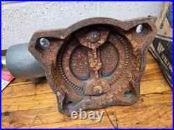 Wilton Bullet Vise SWIVEL BASE 4 Jaws NEW old Stock Made In USA With Box