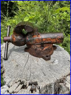 Wilton Cadet Bench Vise 4 Vintage w Swivel Base #111006, Fully Functional