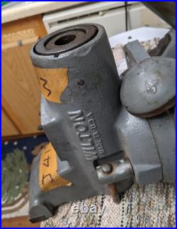 Wilton Combination Pipe Bench Vise 3-1/2 Jaws w Swivel Base J413