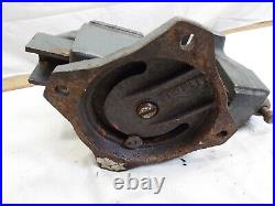 Wilton Mechanics Bench Vise 3-1/2 Pipe Jaw Full Swivel Base Pipe Clamp Tool