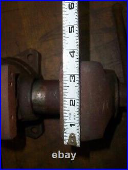 Wilton Swivel Bullet Bench Vise, 3 1/2 Jaws, 101160, Schiller Park ILL, Used