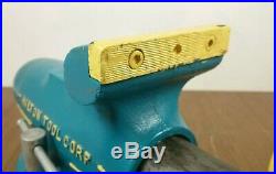 Wilton Tool Corp no4 Bullet Vise With Swivel Base Early Fish Hook Logo 1941/2