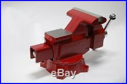 Wilton Utility Bench Vise 6-1/2 in. With Swivel Base 11128 New, Open Box Model 676