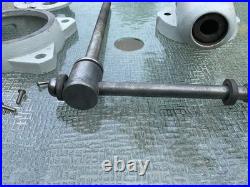 Wilton bullet vise 3 1/2 350 Schiller Park swivel base. New jaws