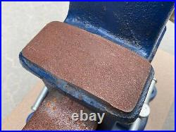 Yost 4 1/2 Combination Bench Vise with Pipe Jaws, Made in USA, Excellent Condition