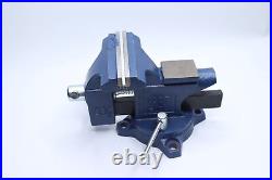 Yost Vises Tradesman Combination Pipe and Bench Vise Swivel Base 4.5